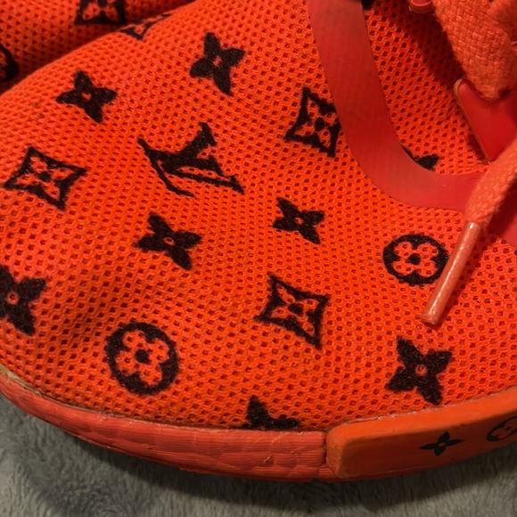 What the what??? - Picture 3 of 5